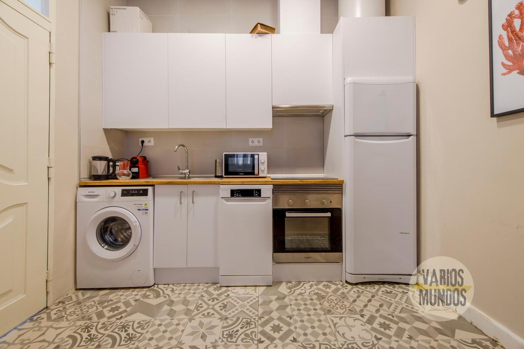 Bajo Duplex 7Pax A 5 Min De Gran Via-Malasana Madrid Dış mekan fotoğraf