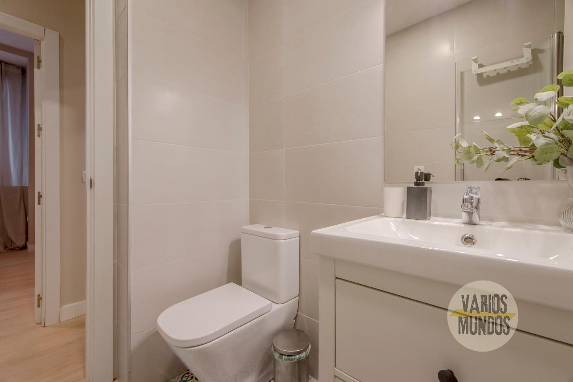 Bajo Duplex 7Pax A 5 Min De Gran Via-Malasana Madrid Dış mekan fotoğraf